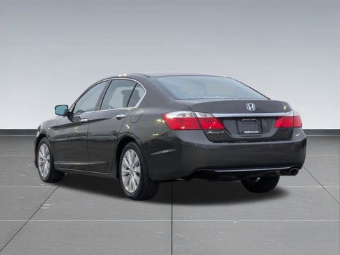 Used 2013 Honda Accord EX image 4