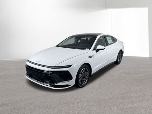 New 2026 Hyundai Sonata Limited image 11