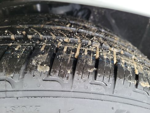 Used 2026 BMW 230i xDrive Coupe w/ M Sport Package image 13