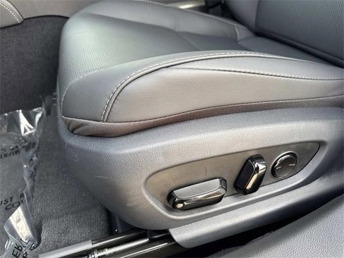 New 2025 Lexus ES 350 350 image 19
