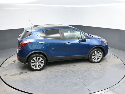 Used 2020 Buick Encore Preferred image 30