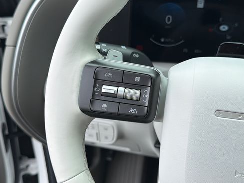Used 2026 Hyundai Palisade SEL FWD image 26