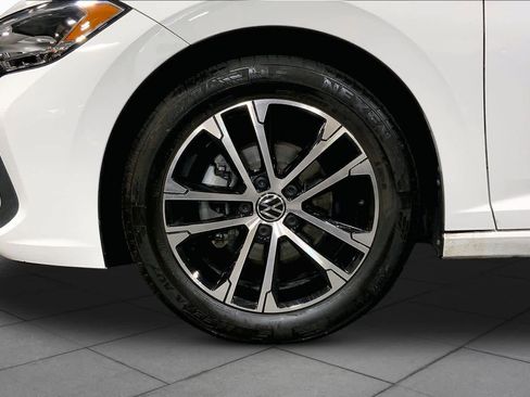 Used 2023 Volkswagen Jetta Sport FWD image 11