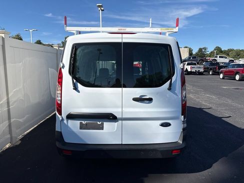 Used 2020 Ford Transit Connect XLT FWD image 4
