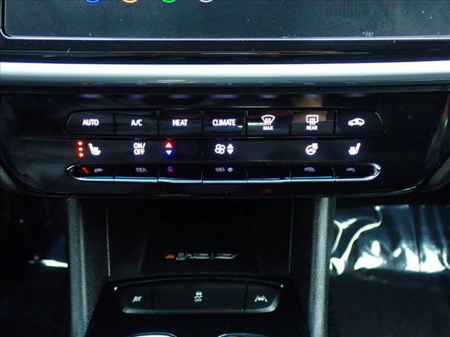 Used 2023 Chevrolet Bolt LT w/ Infotainment Package FWD image 18