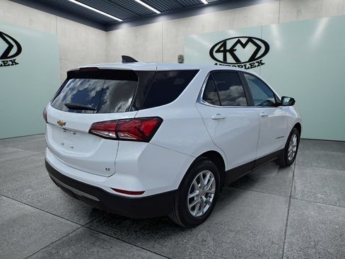 Used 2024 Chevrolet Equinox LT FWD image 3