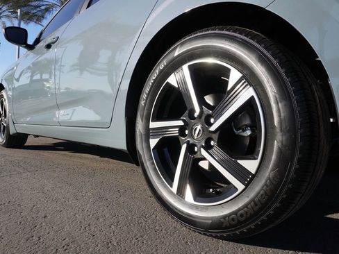 Certified 2025 Nissan Sentra SV w/ Lighting Package image 6