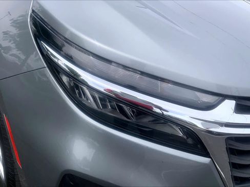 Used 2023 Chevrolet Equinox LS w/ LS Convenience Package image 26