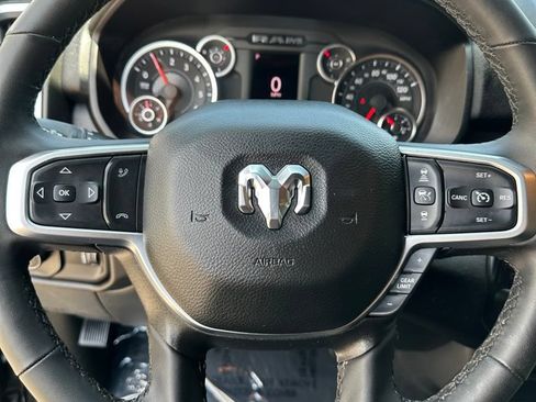 Used 2025 RAM 2500 Big Horn AWD/4WD image 15