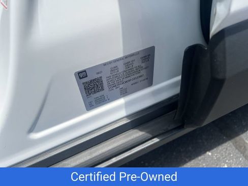 Certified 2023 Chevrolet Traverse LT FWD image 39