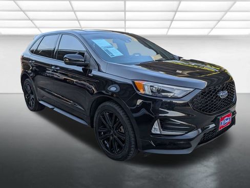 Used 2022 Ford Edge ST-Line w/ Class II Trailer Tow Package AWD/4WD image 2
