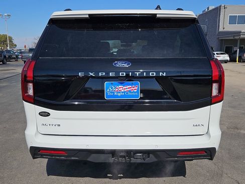 New 2026 Ford Expedition Max Active image 10