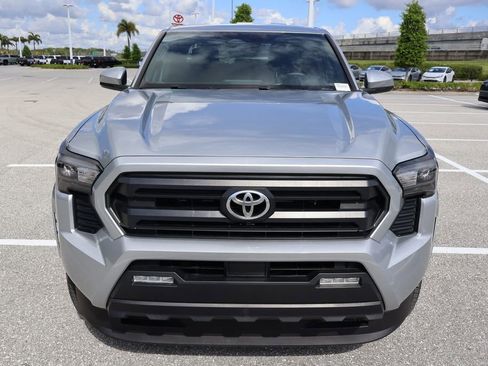 Used 2024 Toyota Tacoma SR5 RWD image 5