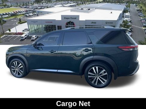 Used 2024 Nissan Pathfinder Platinum w/ Cargo Package FWD image 8