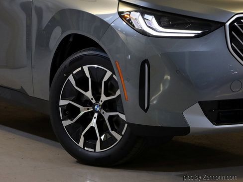 New 2026 BMW X3 xDrive30 w/ Convenience Package image 3