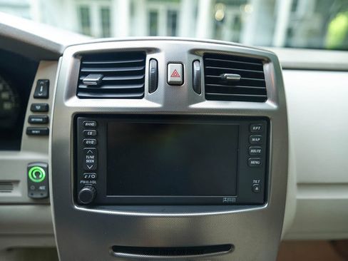 Used 2004 Cadillac XLR RWD image 35