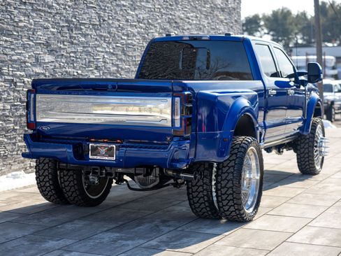 Used 2026 Ford F450 Platinum w/ Platinum Plus Package image 17