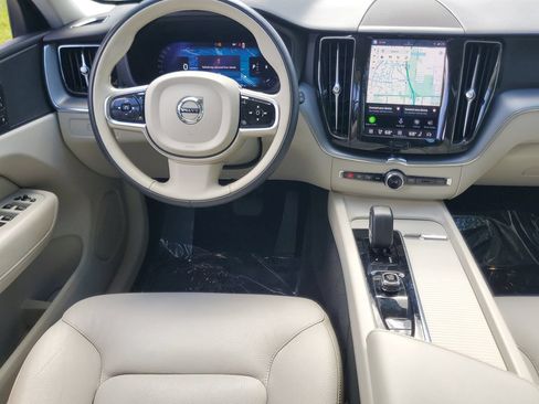 Certified 2023 Volvo XC60 B5 Core w/ Climate Package FWD image 16