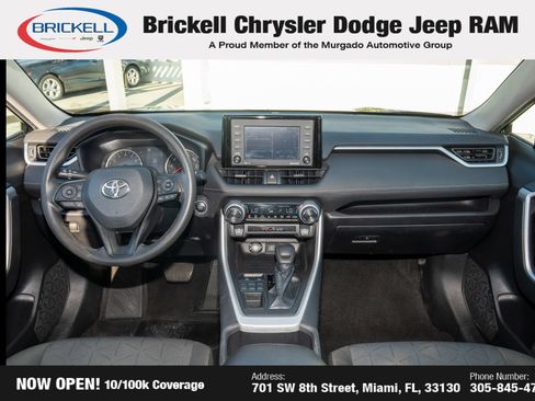 Used 2022 Toyota RAV4 XLE AWD/4WD image 19