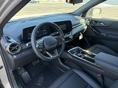 New 2026 Chevrolet Equinox LT image 12