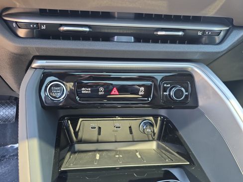New 2026 Audi Q5 Premium Plus AWD/4WD image 18