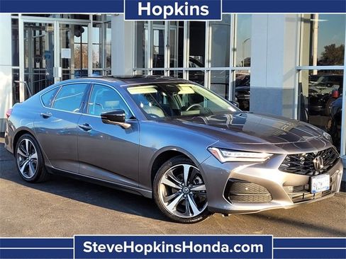 Certified 2025 Acura TLX w/ Technology Package image 1