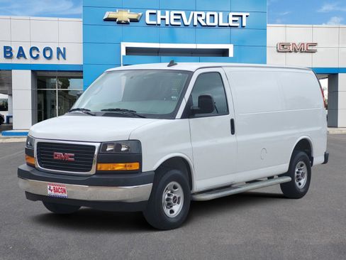 Used 2023 GMC Savana 2500 w/ Driver Convenience Package image 1