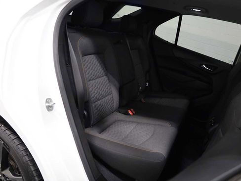 Used 2021 Chevrolet Equinox LT image 33