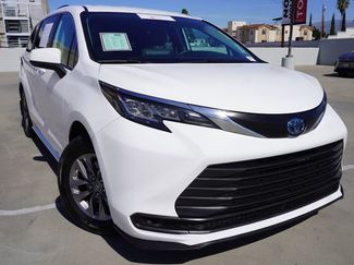 Certified 2022 Toyota Sienna LE video 2