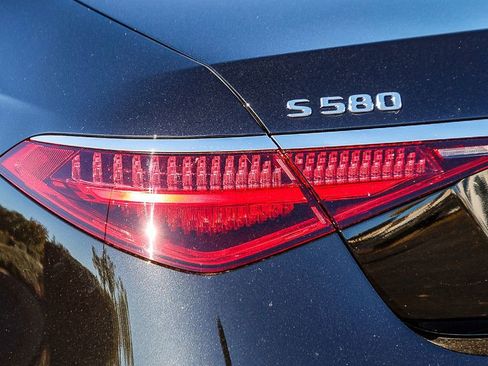New 2026 Mercedes-Benz S 580 4MATIC Sedan image 8
