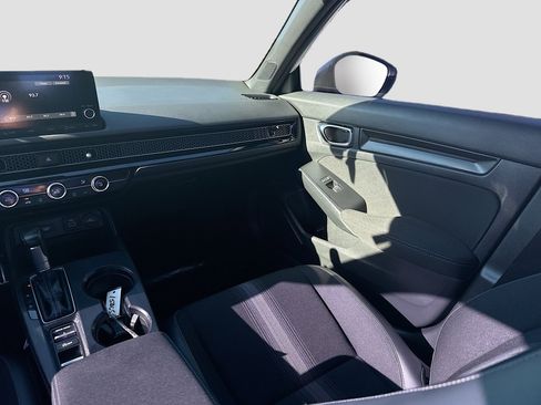 Used 2023 Honda Civic Sport image 19