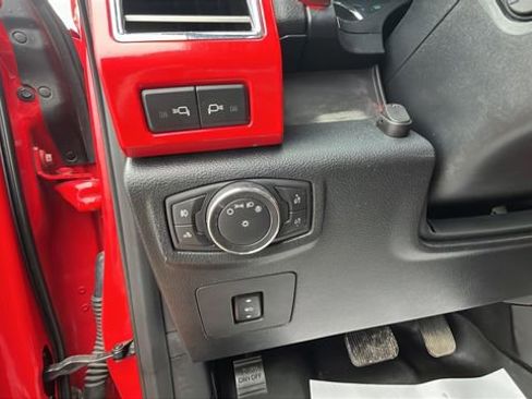 Used 2016 Ford F150 Lariat w/ Equipment Group 502A Luxury image 11