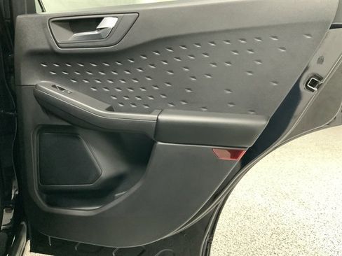 Used 2020 Ford Escape SEL image 20