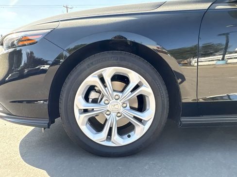 Used 2025 Honda Accord LX image 12