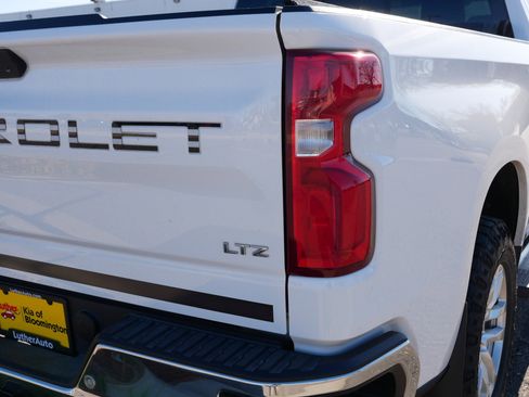 Used 2021 Chevrolet Silverado 1500 LTZ w/ Technology Package image 17