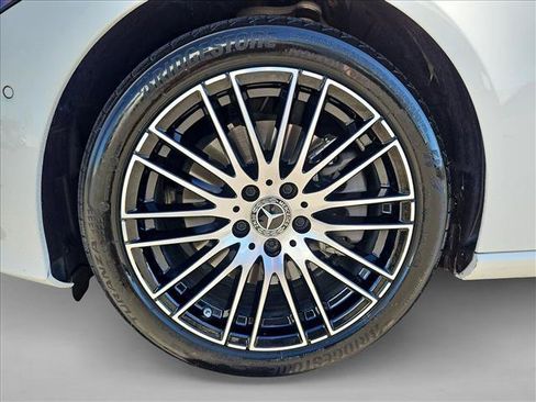 Used 2025 Mercedes-Benz C 300 Sedan image 24