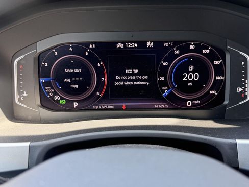 Used 2022 Volkswagen Atlas SE AWD/4WD image 6