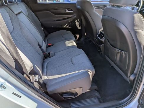 Used 2019 Hyundai Santa Fe SE image 33