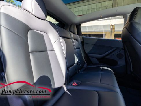 Used 2023 Tesla Model Y Long Range image 38