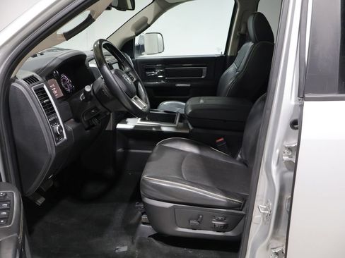 Used 2014 RAM 1500 Limited AWD/4WD image 13