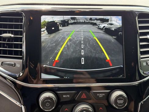 Used 2020 Jeep Grand Cherokee Summit AWD/4WD image 34