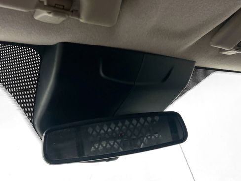 Used 2017 Ford Transit 250 130 Low Roof w/ Exterior Upgrade Package image 22