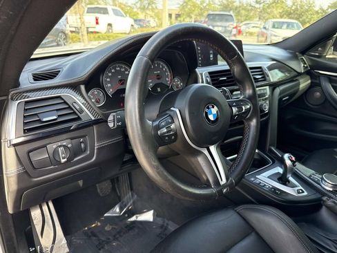 Used 2018 BMW M4 Coupe image 17