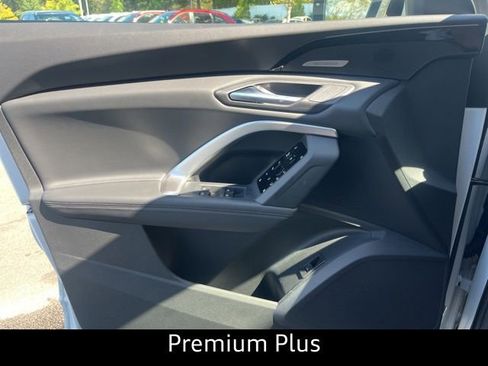 New 2025 Audi Q5 Premium Plus image 7