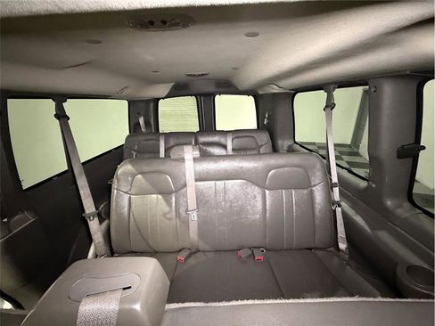 Used 2014 Chevrolet Express 2500 LS image 30
