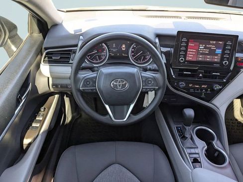 Used 2022 Toyota Camry LE AWD/4WD image 14