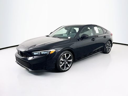 Used 2025 Honda Civic Sport Touring image 3