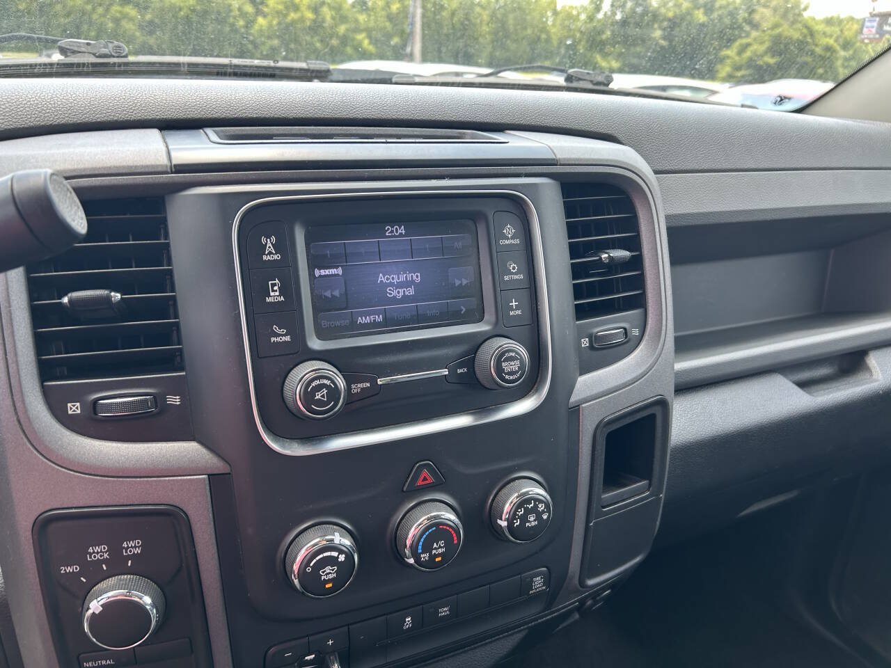 Used 2013 RAM 2500 Tradesman w/ Chrome Appearance Group AWD/4WD image 11