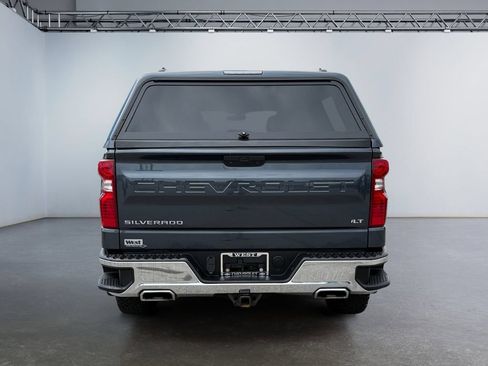 Used 2021 Chevrolet Silverado 1500 LT w/ Z71 Off-Road Package AWD/4WD image 4