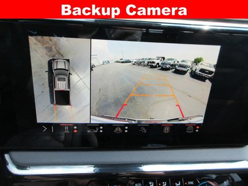 Used 2024 GMC Sierra 1500 AT4 w/ Technology Package AWD/4WD image 19
